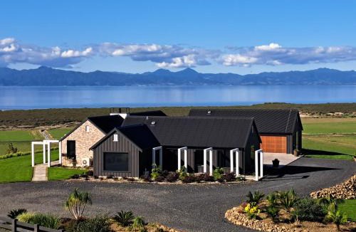 Miranda Bed & Breakfast | Broadwater Farm Accommodation