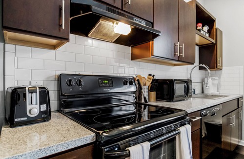 Downtown Kansas City Condo | Broadway by Stylish Stays