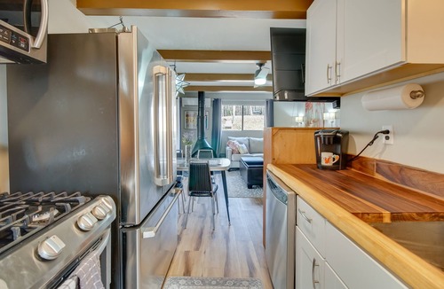 Broadway Cabin | Broadway Cabin w/Hot Tub: Hike & Ski