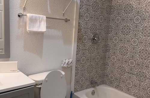 Checotah Bed & Breakfast | Broadway Inn And RV Park