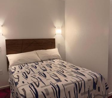 Checotah Bed & Breakfast | Broadway Inn and RV Park