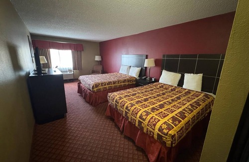 Oklahoma City Hotel | Broadway Inn & Suites OKC