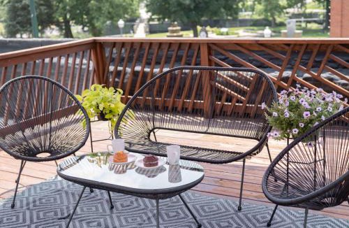 Siloam Springs Apartment | Broadway Luxe Loft