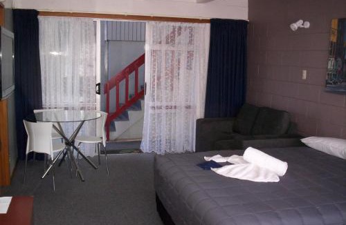 Palmerston North Hotel | Broadway Motor Inn