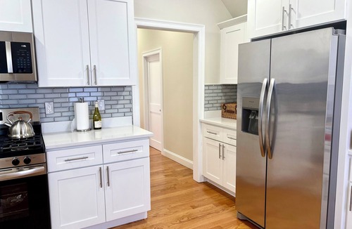 Federal Hill Apartment | Broadway Nomad House in Providence