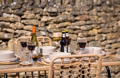 Broadway House | Broadway Scandi Chic Cottage