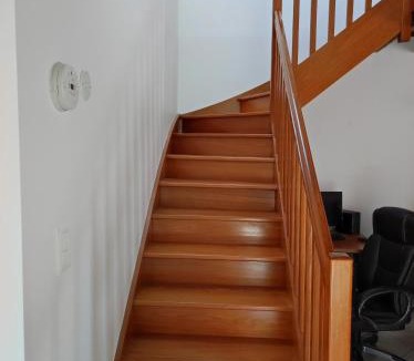 Guer House | Brocéliande calme breton, spa, wifi, amazon-disney tv, 4 lits, Freebox revolution,draps, café, thé