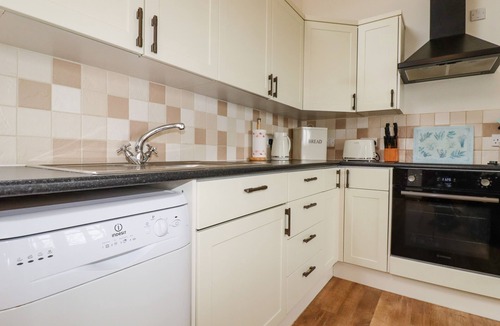 Stenalees Cottage | Brocks Barn