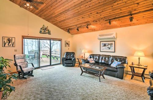 Brocton House | Brocton Escape: Skiing, Snowtubing, Hiking!