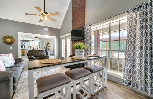 Broken Bow House | Broken Bow Vacation Rental w/Pool & Hot Tub!
