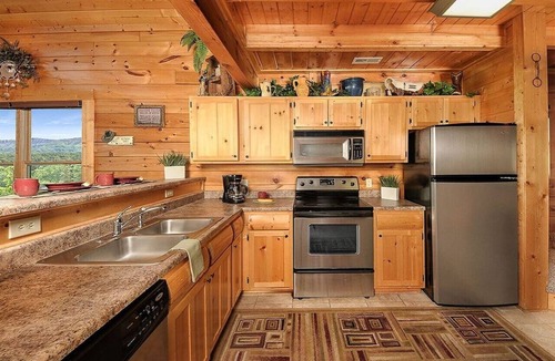 Sevierville Cabin | Broken Spoke is a great cabin with an awesome View