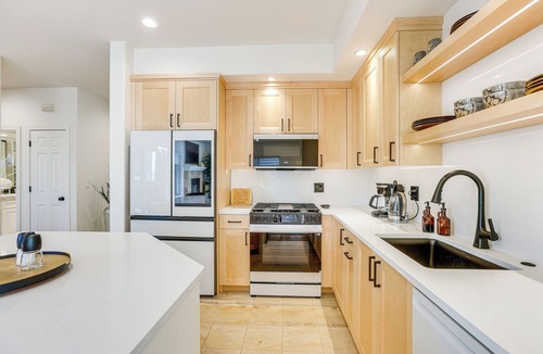 Broken Top Condo | Broken Top Villa One - A Beautiful Two Bedroom Villa in Bend's Westside!