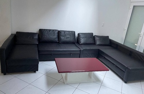 Conde-sur-lʼEscaut House | Bromelia 80