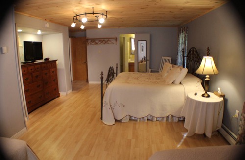 Stratton and Bromley Ski Areas Bed & Breakfast | Bromley View Inn