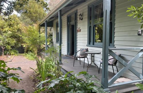 Blackwood House | Bromwich Guest House