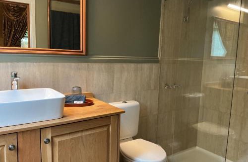 Blackwood House | Bromwich Guest House