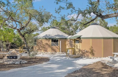 Canyon Lake Cabin | Bronco Yurt Cabin Luxe Glamping w Private Hot Tub