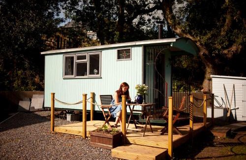 Llanelli House | Bronllys Farm Coastal Self-Catering