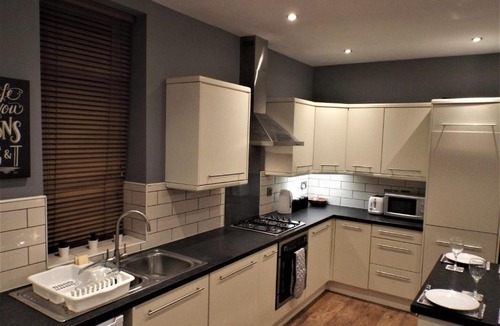 Haworth House | Bronte Cinema Cottage At Haworth