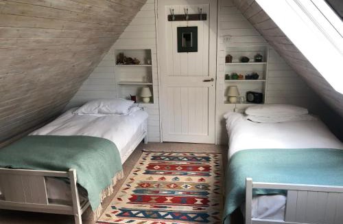 Petworth Bed & Breakfast | Brook Barn