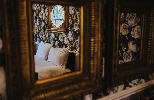 Ellesmere Port Hotel | Brook Hall Hotel