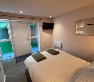 Winford Apartment | Brook Lodge