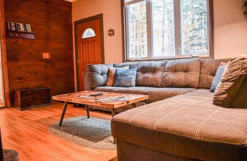 Goshen Cabin | Brook Road Cabin