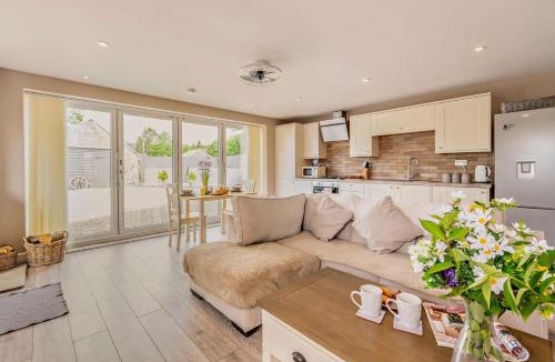 Tavernspite House | Brook View Cottage