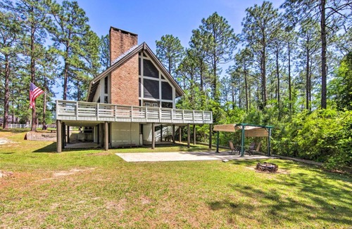 Brookeland House | Brookeland Resort Cabin w/Golf + Lake Access