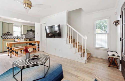 Inman Park Apartment | Brooklyn Bungalow