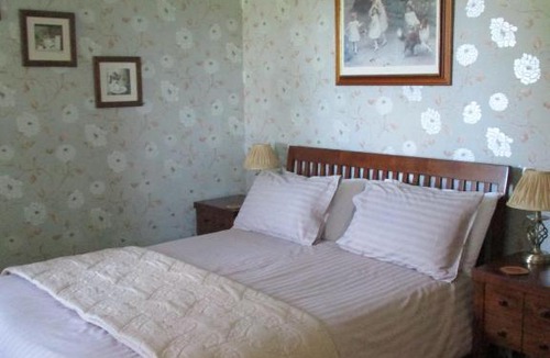 Glastonbury Bed & Breakfast | Brookshill House B & B