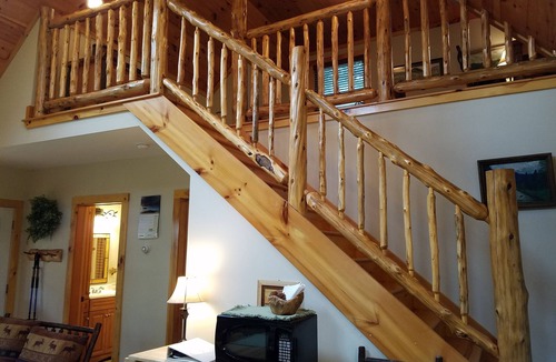 Keene Valley Cabin | Brookside Cabin in the Woods