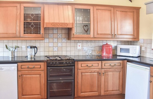 Lichfield Cottage | Brookside Cottage - UK42869