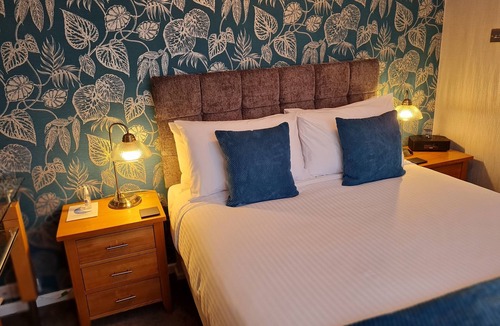 Brixham Bed & Breakfast | Brookside