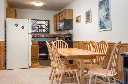 Sunday River Area Condo | Brookside I B-406 | 2 Bed, 1 Bath