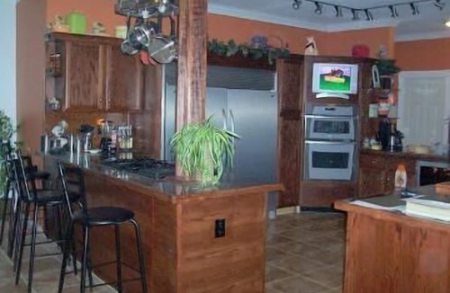 Laurens Bed & Breakfast | Brookside Inn At Laurens