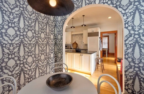 Youngsville House | Brookside Manor - Elegance near Livingston Manor