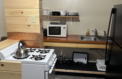 Upper Jay Hotel | Brookside Motor inn