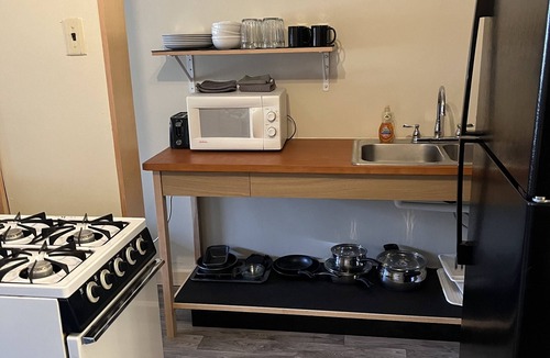 Upper Jay Hotel | Brookside Motor inn