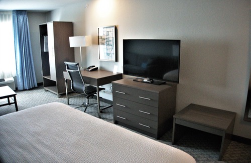 Fort Dodge Hotel | Brookstone Fort Dodge