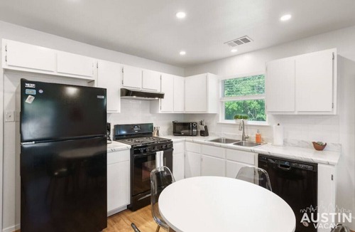 East MLK Apartment | Brookswood #A xxxxxx