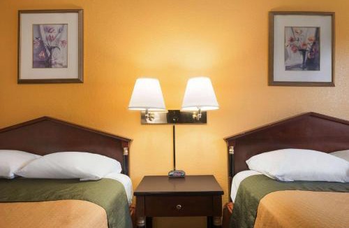 Brookville Hotel | Brookville Inn