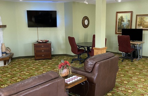 Branson Hotel | Brookwood Inn