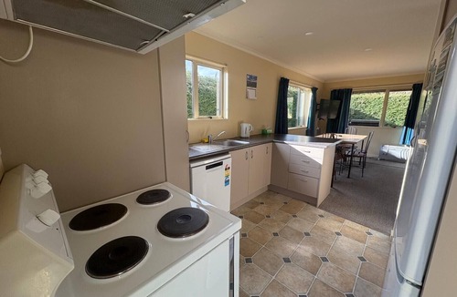 Naseby House | Broom St. Cottage Naseby