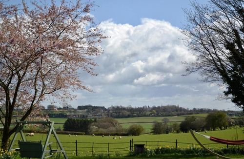 Clows Top Bed & Breakfast | Broome Park Farm B&B