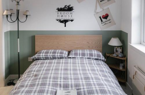 Sighthill House | BroomHouse HomeStay