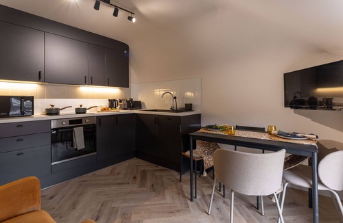 Liverpool Apartment | Broughton Place 4: 2BR Modern Flat in Liverpool