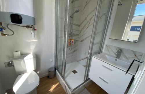 Louviers Apartment | Brown Cosy Loft Centre