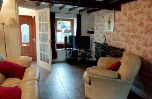 Dalton-in-Furness Apartment | Brown Cow Cottage