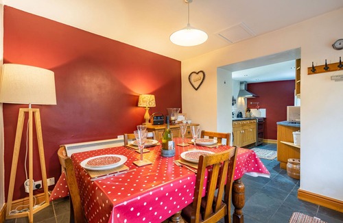 Fremington Cottage | BROWN HILL COTTAGE, family friendly, with open fire in Low Row